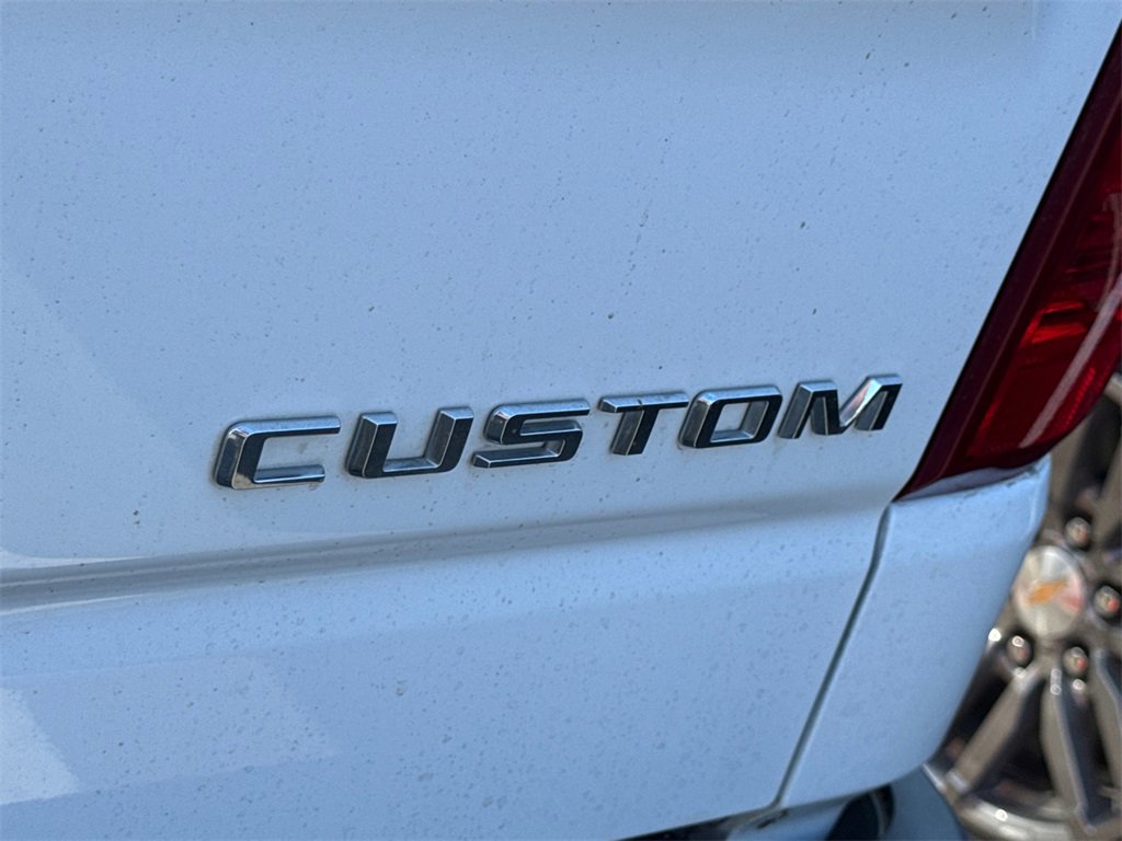 2022 Chevrolet Silverado 1500 Custom photo 4