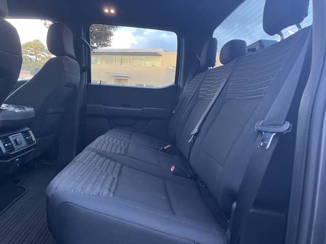 2022 Ford F-150 XL photo 3