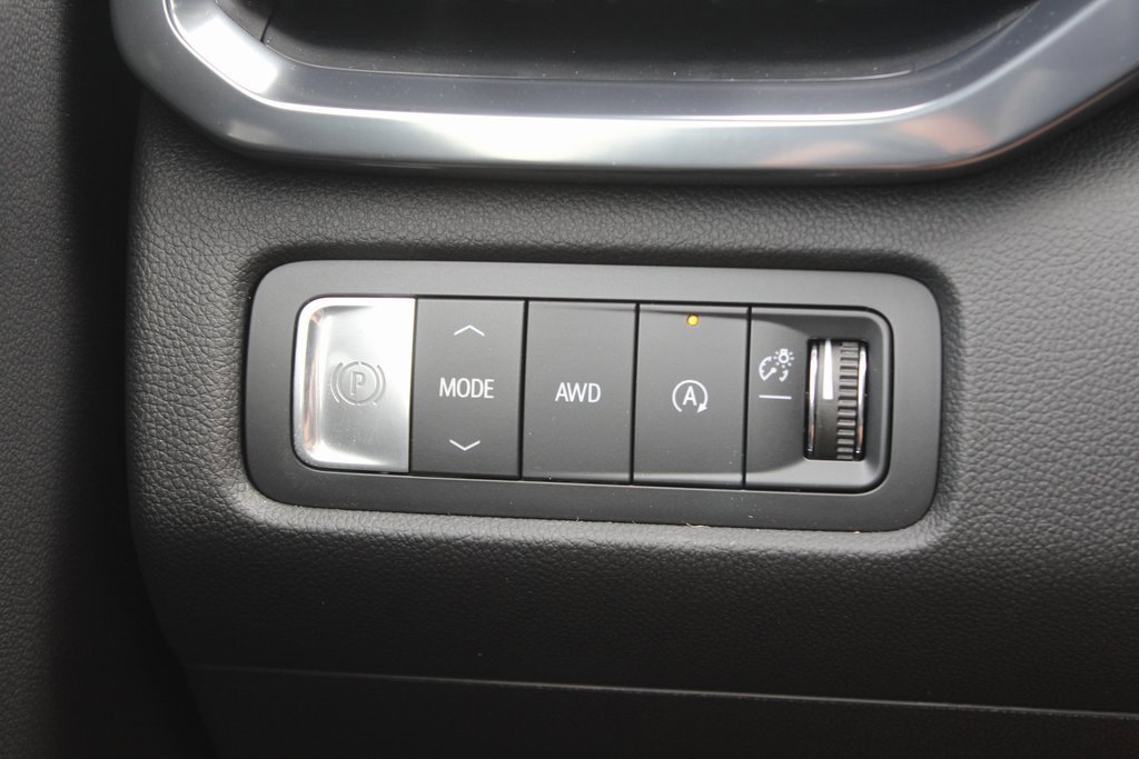 2026 Gmc Acadia AT4 photo 17