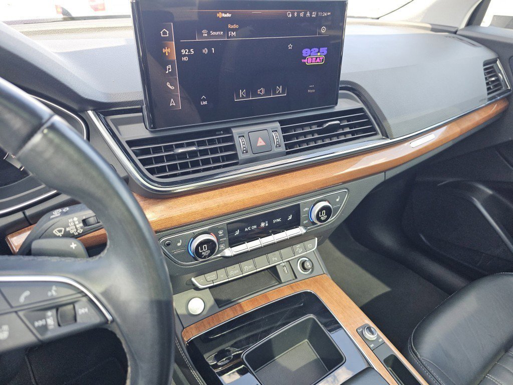 2022 Audi Q5 45 S line Premium photo 28