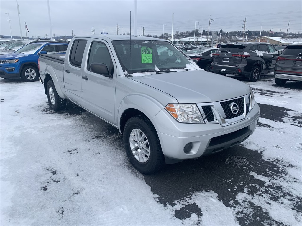 2015 Nissan Frontier SV's photo