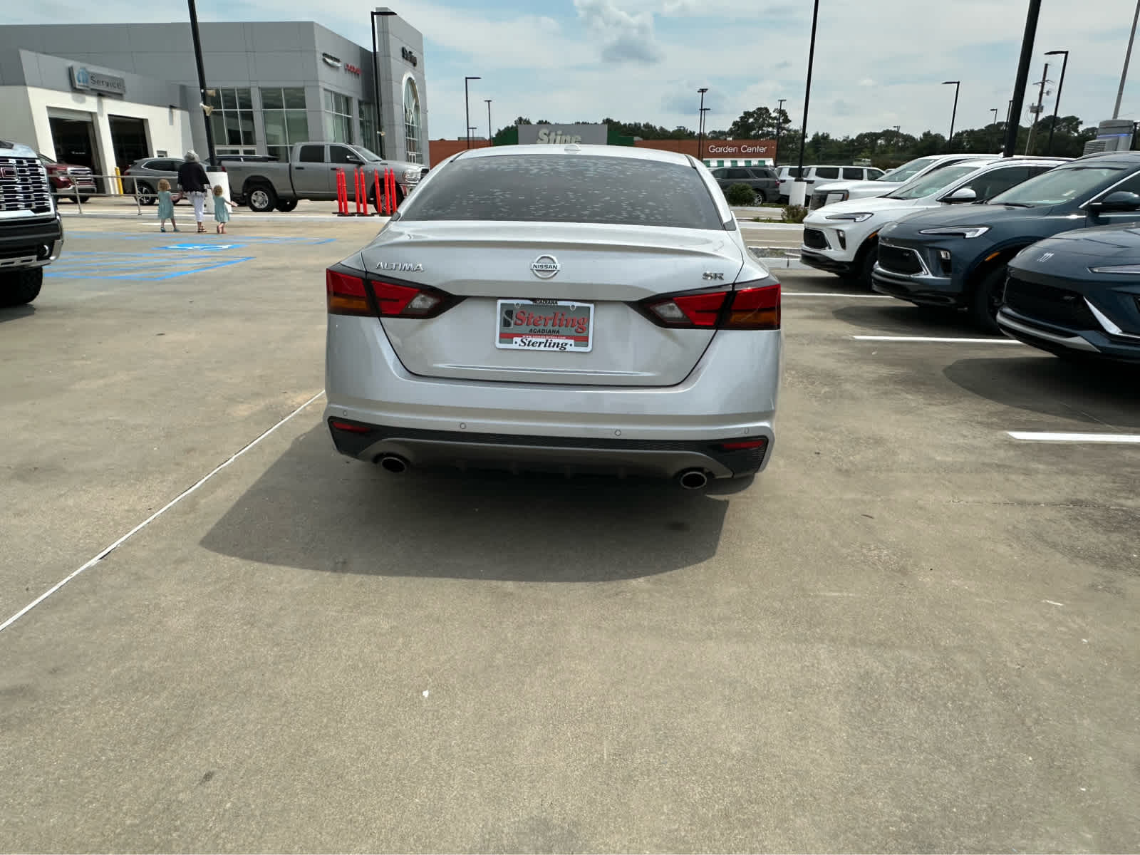 2022 Nissan Altima 2.5 SR photo 3