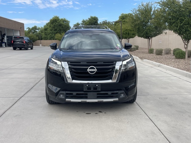 2022 Nissan Pathfinder SL photo 3