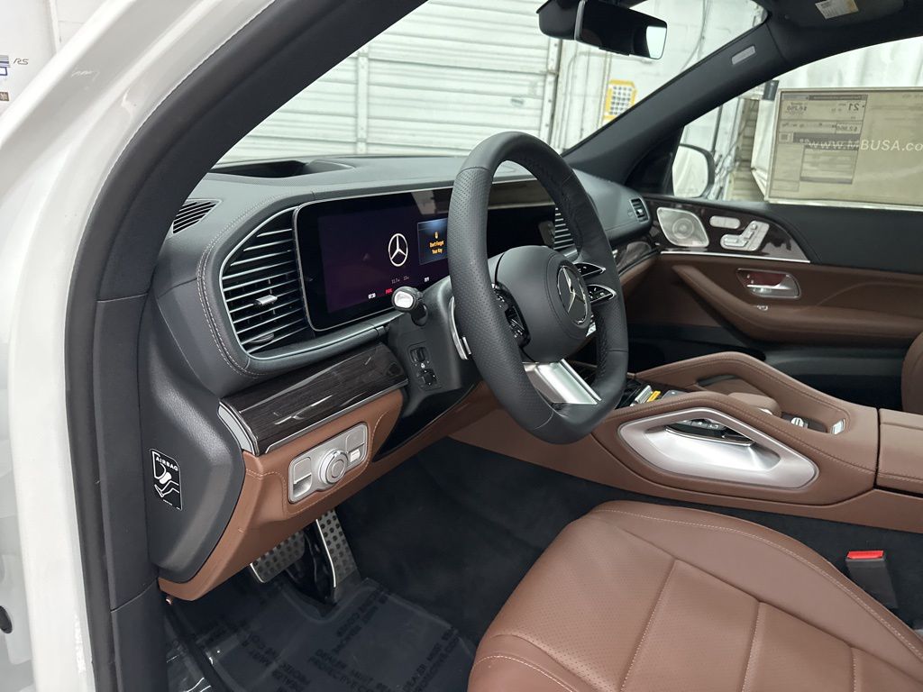 2026 Mercedes Benz GLS 450 4MATIC photo 8