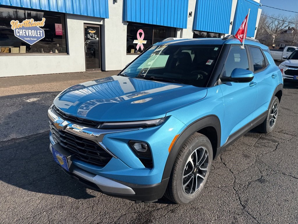 2026 Chevrolet Trailblazer LT photo 2