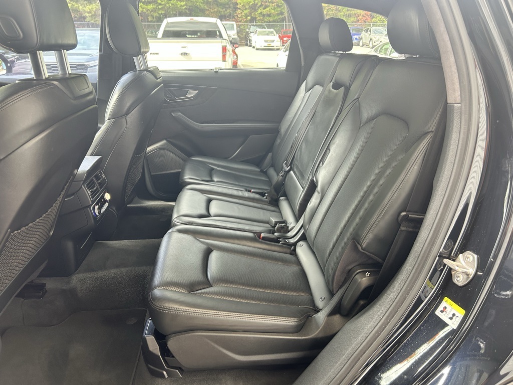 2017 Audi Q7 3.0T Prestige photo 6