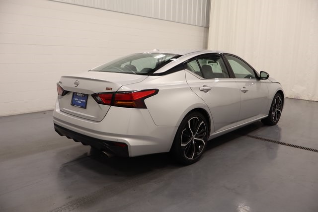 2024 Nissan Altima 2.5 SR photo 8