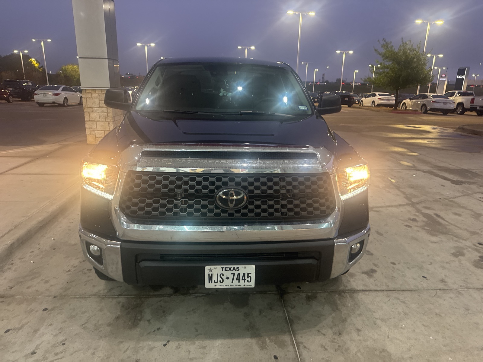 2021 Toyota Tundra SR5 Grade photo 3