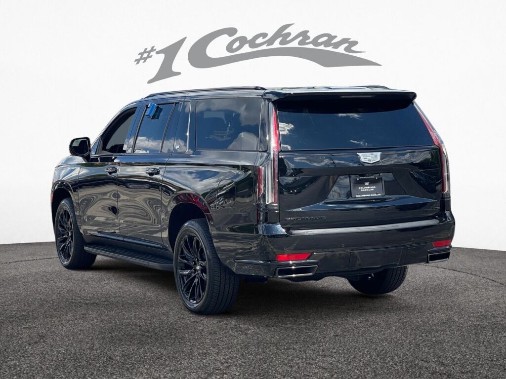 2024 Cadillac Escalade ESV Sport photo 5