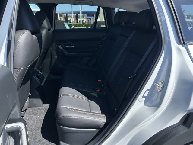 2025 Mazda CX-50 Premium photo 9