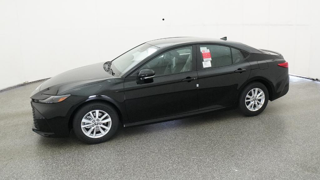 2026 Toyota Camry LE photo 7