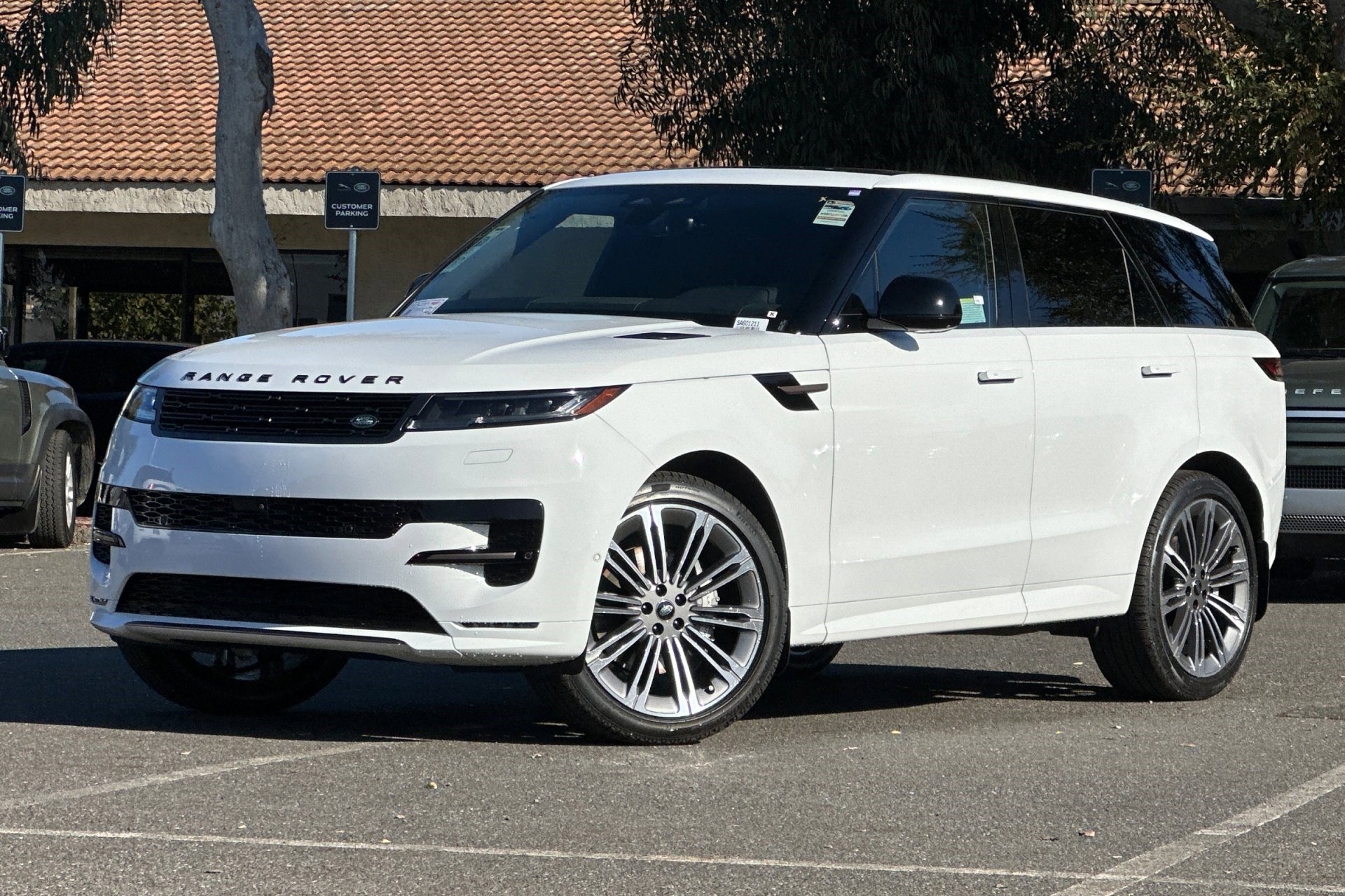 2025 Land Rover Range Rover Sport Dynamic SE's photo
