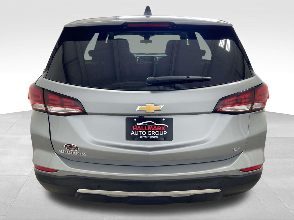 2024 Chevrolet Equinox LT photo 4