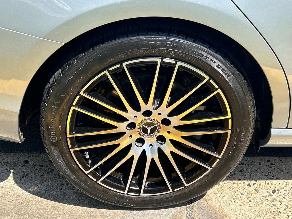 2024 Mercedes Benz C 300 4MATIC photo 16