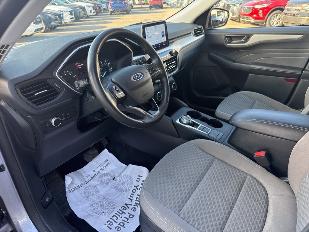 2022 Ford Escape SE photo 19
