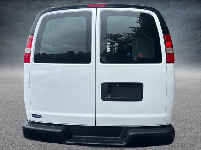 2020 Chevrolet Express 2500 Work Van photo 4