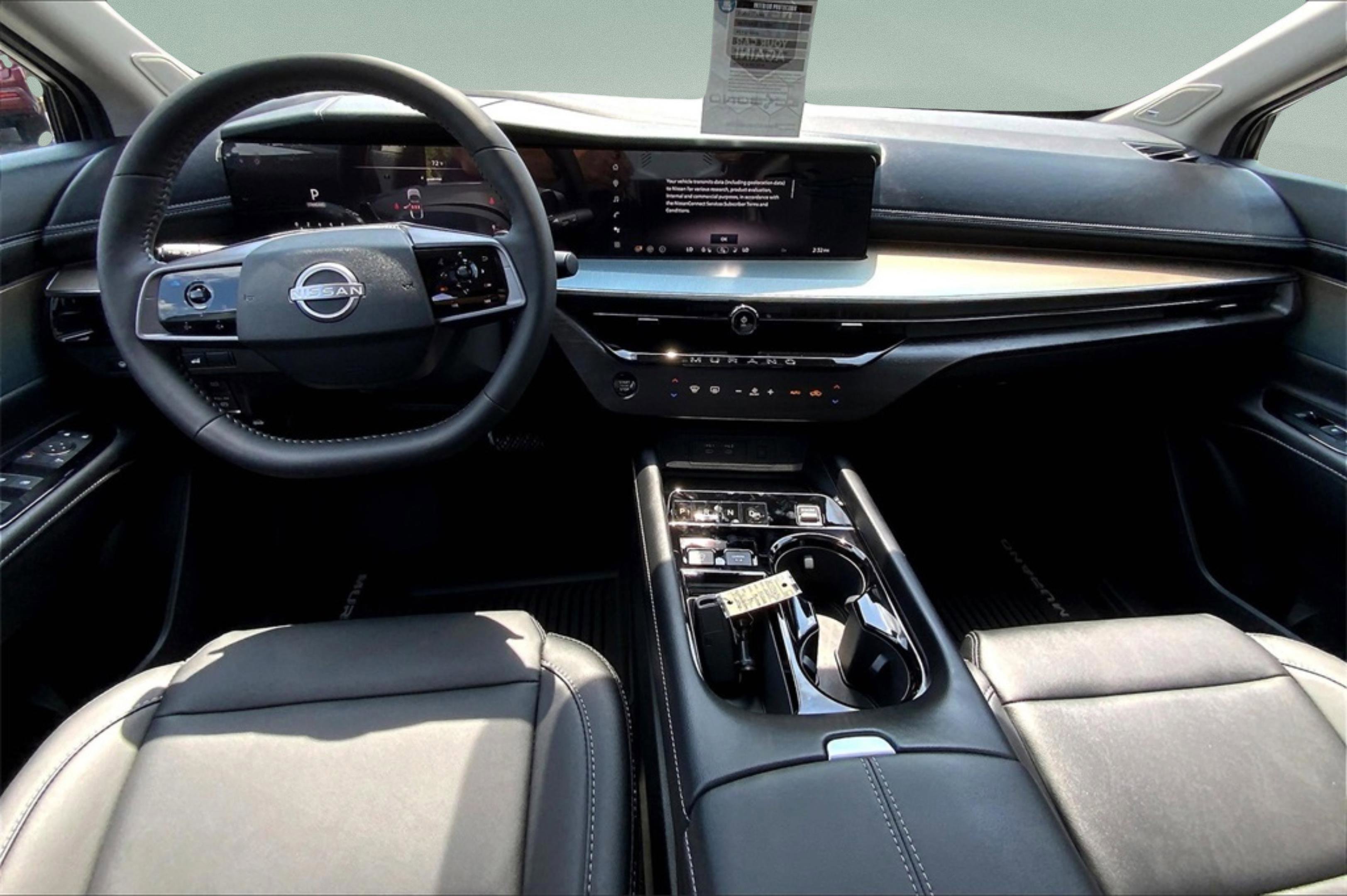 2025 Nissan Murano SL photo 5