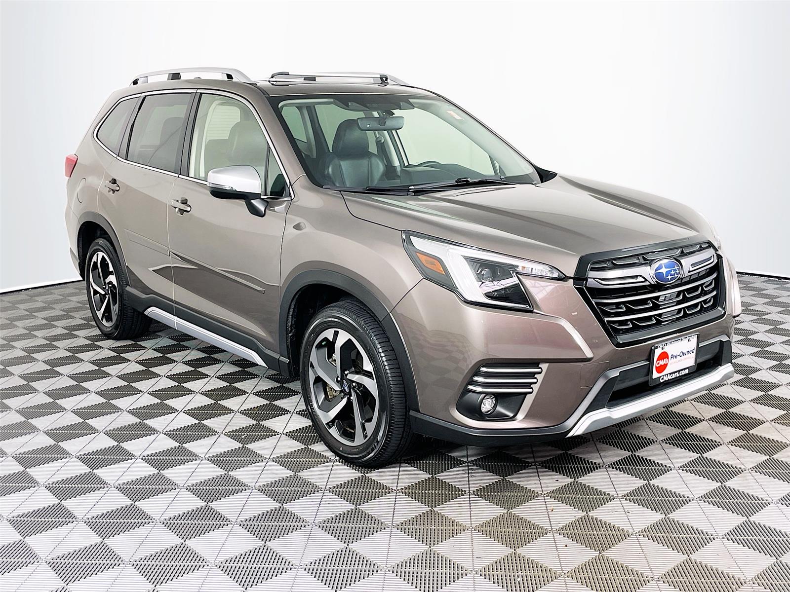 2024 Subaru Forester Touring's photo