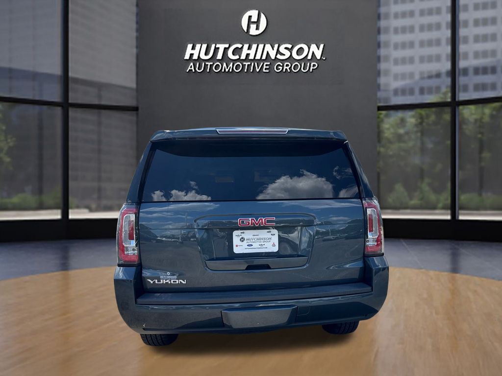 2020 Gmc Yukon SLT photo 3