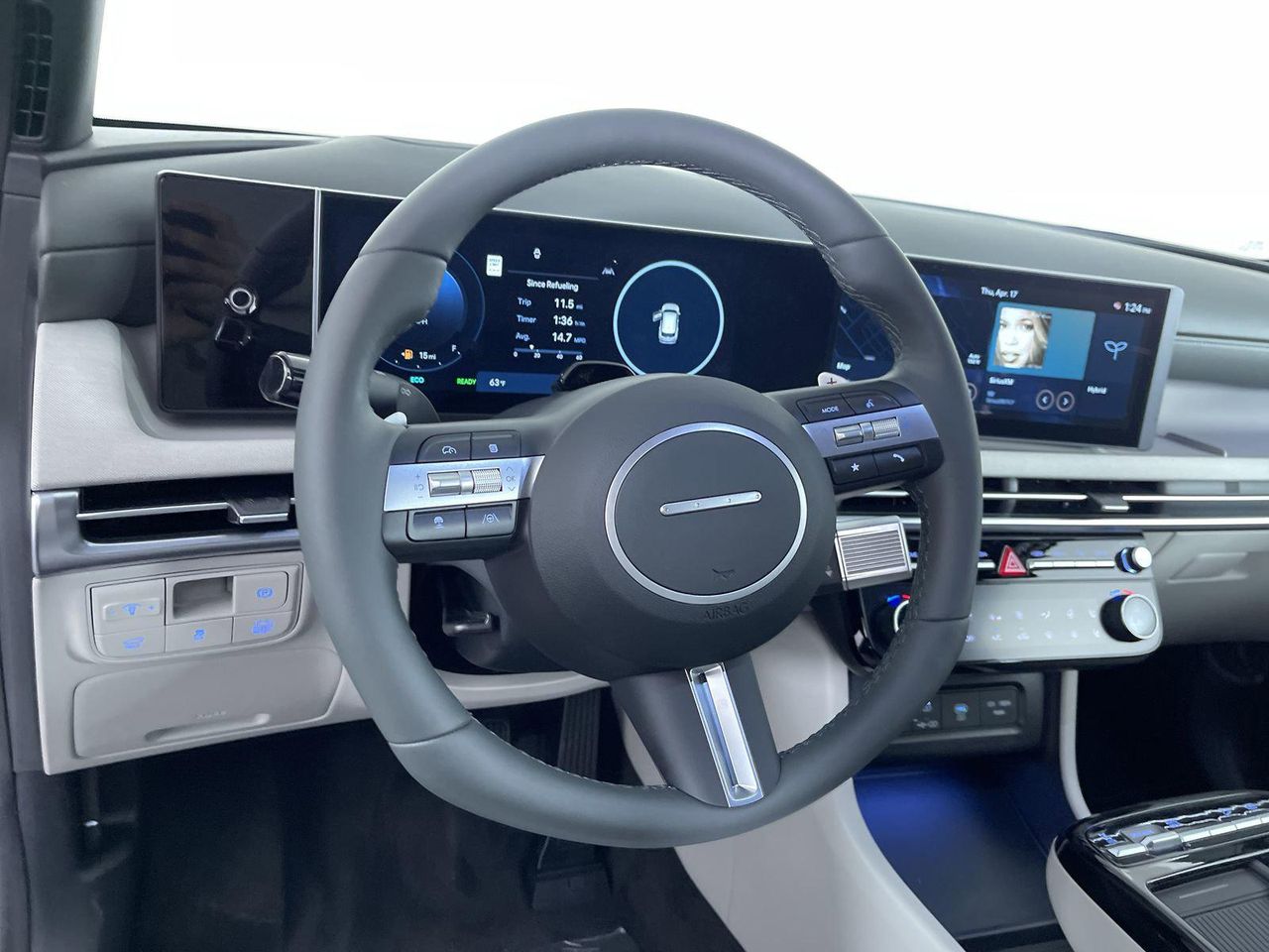 2025 Hyundai Tucson Limited photo 14