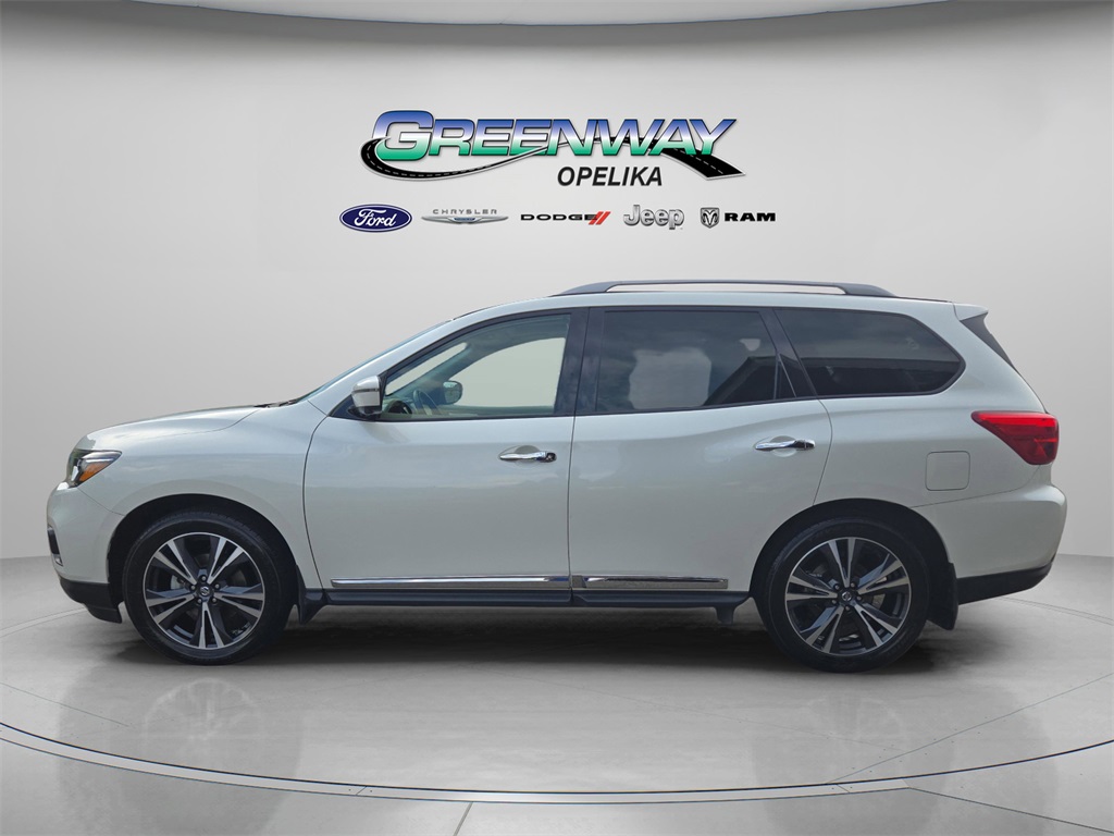 2020 Nissan Pathfinder Platinum photo 4