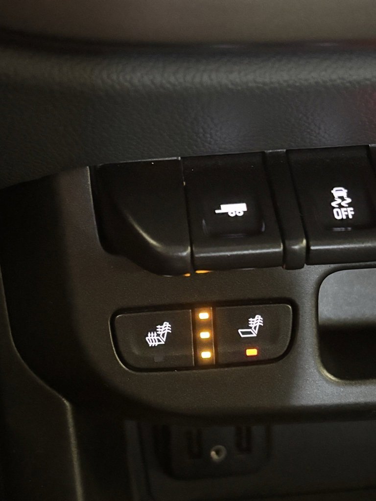 2022 Chevrolet Colorado Z71 photo 4