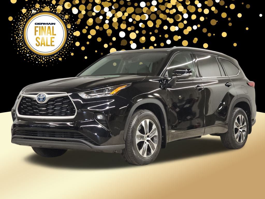 2022 Toyota Highlander XLE's photo