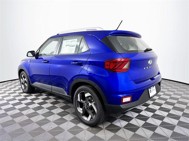 2025 Hyundai Venue Limited photo 2