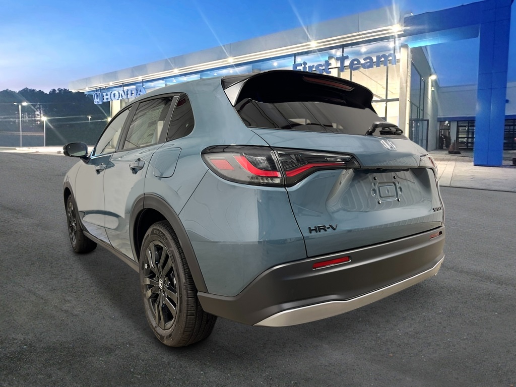 2026 Honda HR-V Sport photo 3