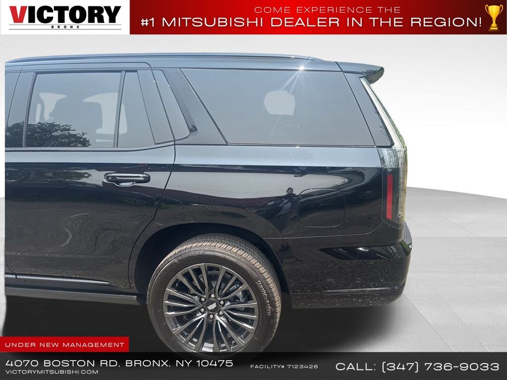 2025 Cadillac Escalade Sport Platinum photo 3