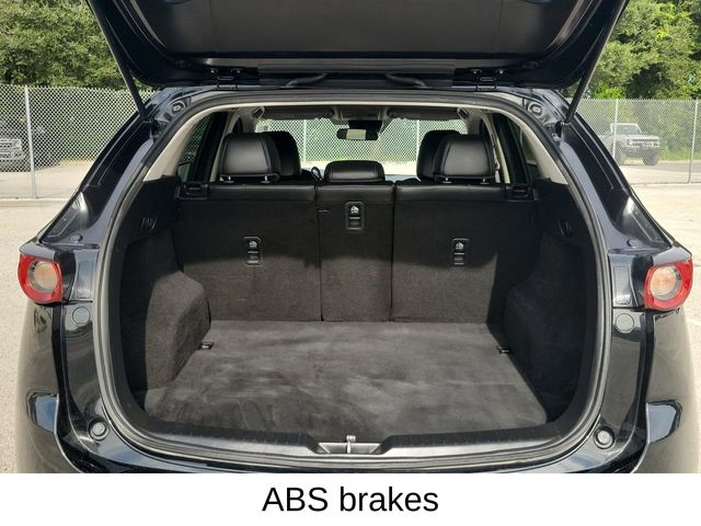 2020 Mazda CX-5 Touring photo 6