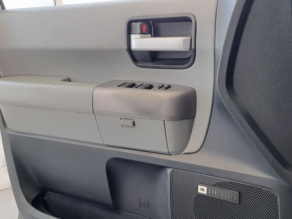 2014 Toyota Sequoia Limited photo 19