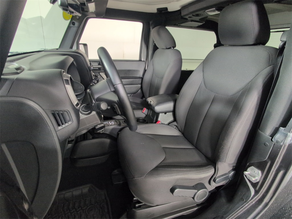 2017 Jeep Wrangler Sport photo 5