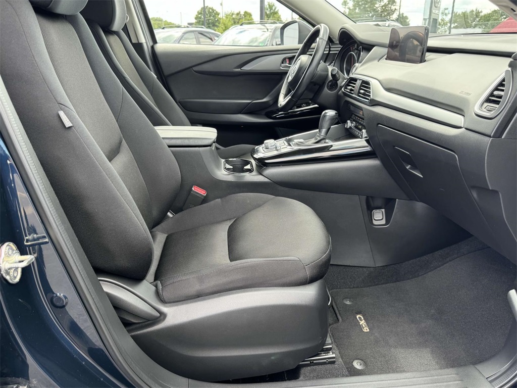 2022 Mazda CX-9 Sport photo 16