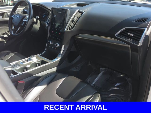 2022 Ford Edge Titanium photo 20