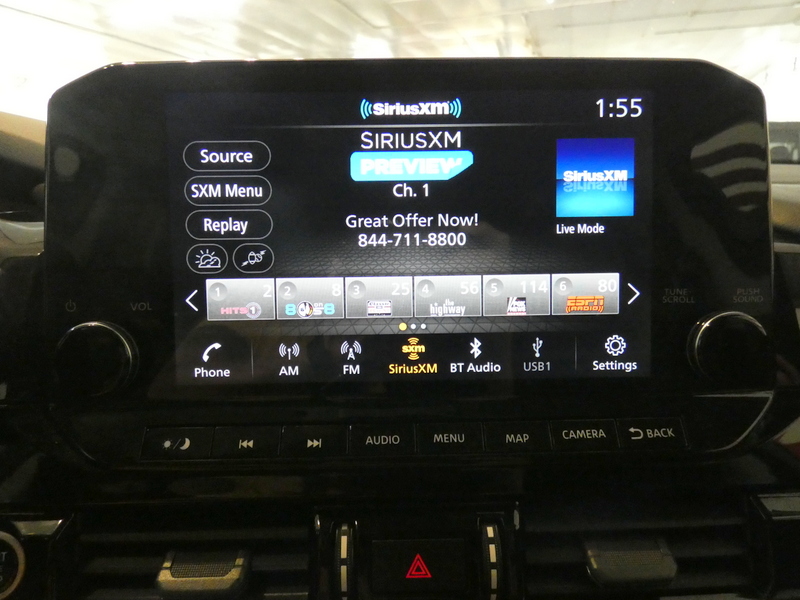 2022 Nissan Pathfinder SL photo 12