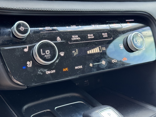 2023 Infiniti QX60 Luxe photo 29