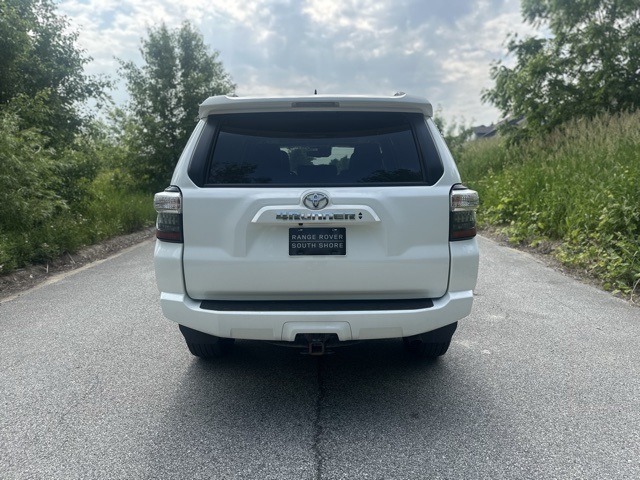 2022 Toyota 4Runner SR5 Premium photo 5