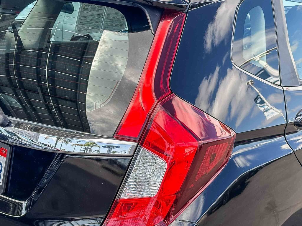 2015 Honda Fit EX photo 9