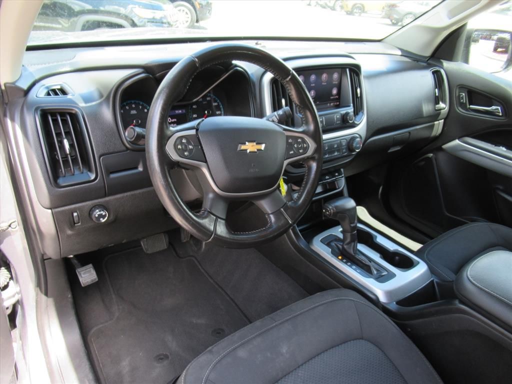 2020 Chevrolet Colorado LT photo 14