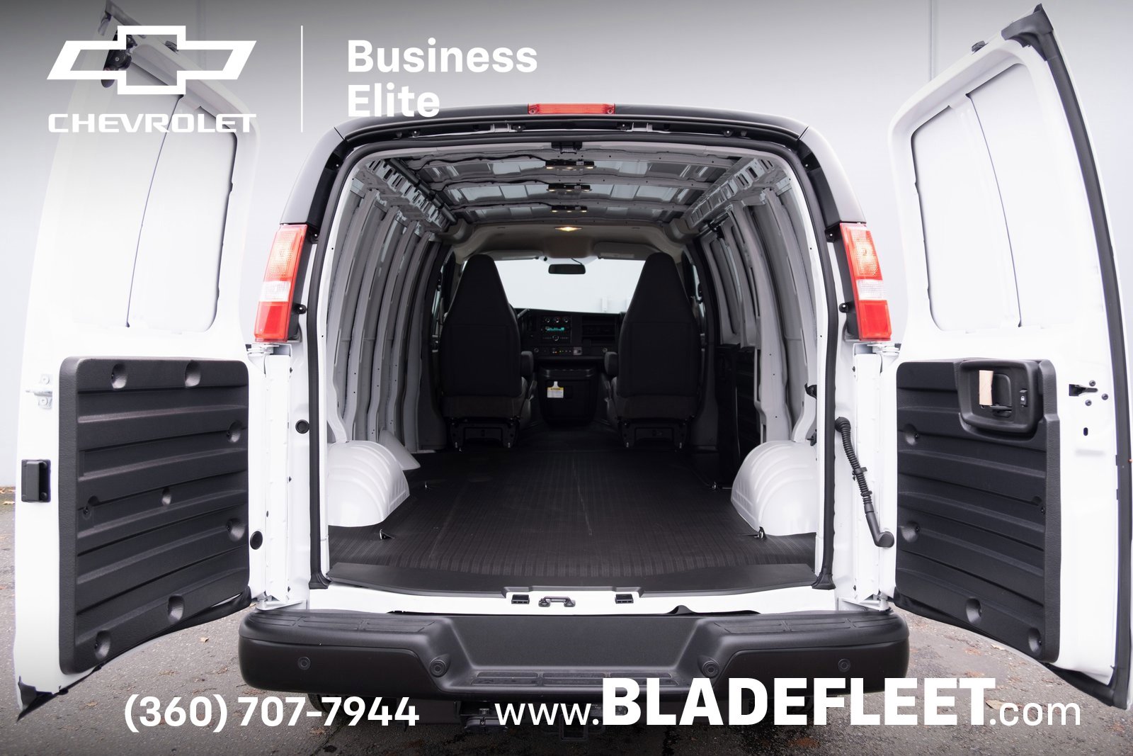 2025 Chevrolet Express Cargo 2500 photo 3