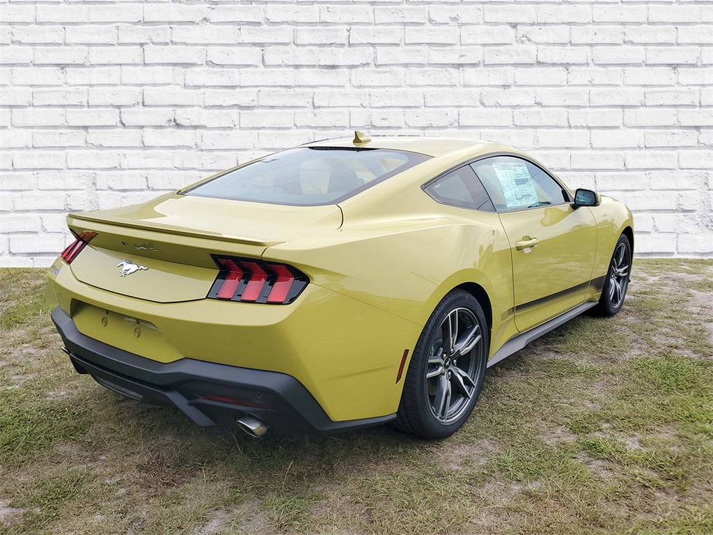 2025 Ford Mustang EcoBoost Premium photo 2