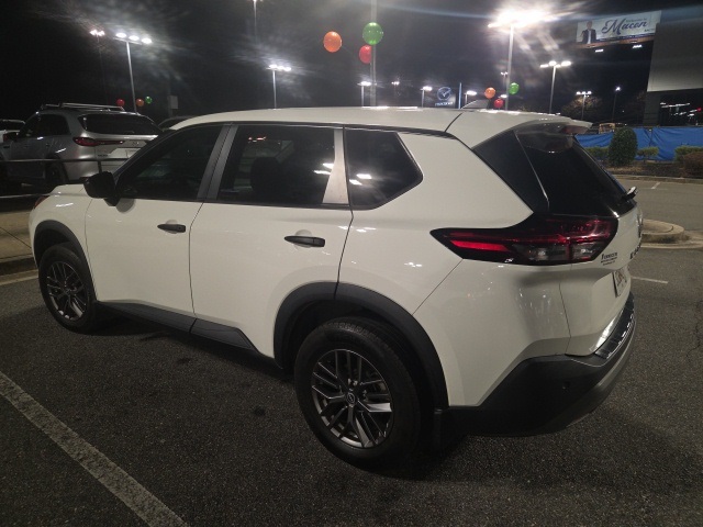 2022 Nissan Rogue S photo 4