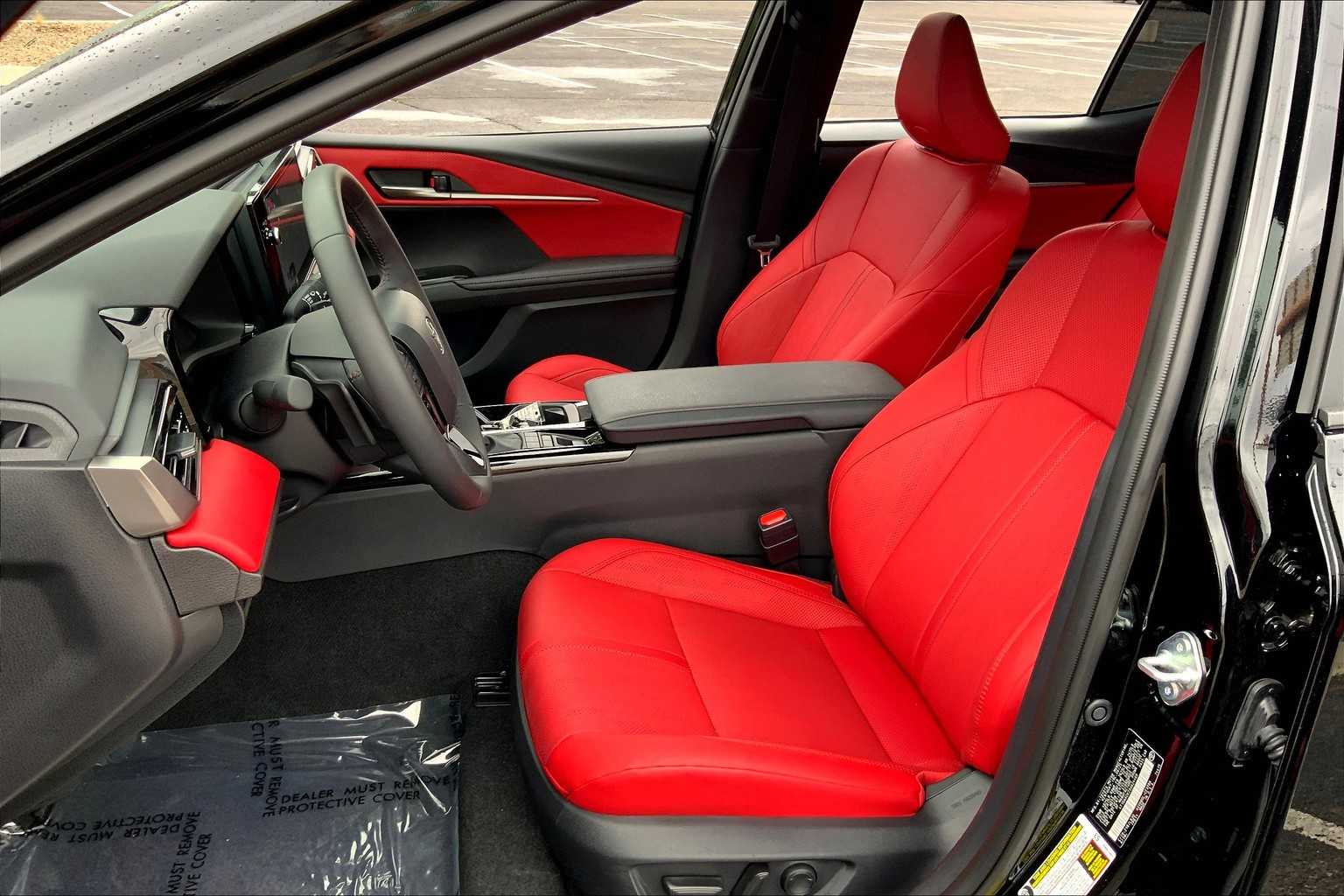 2025 Toyota Camry XSE photo 8