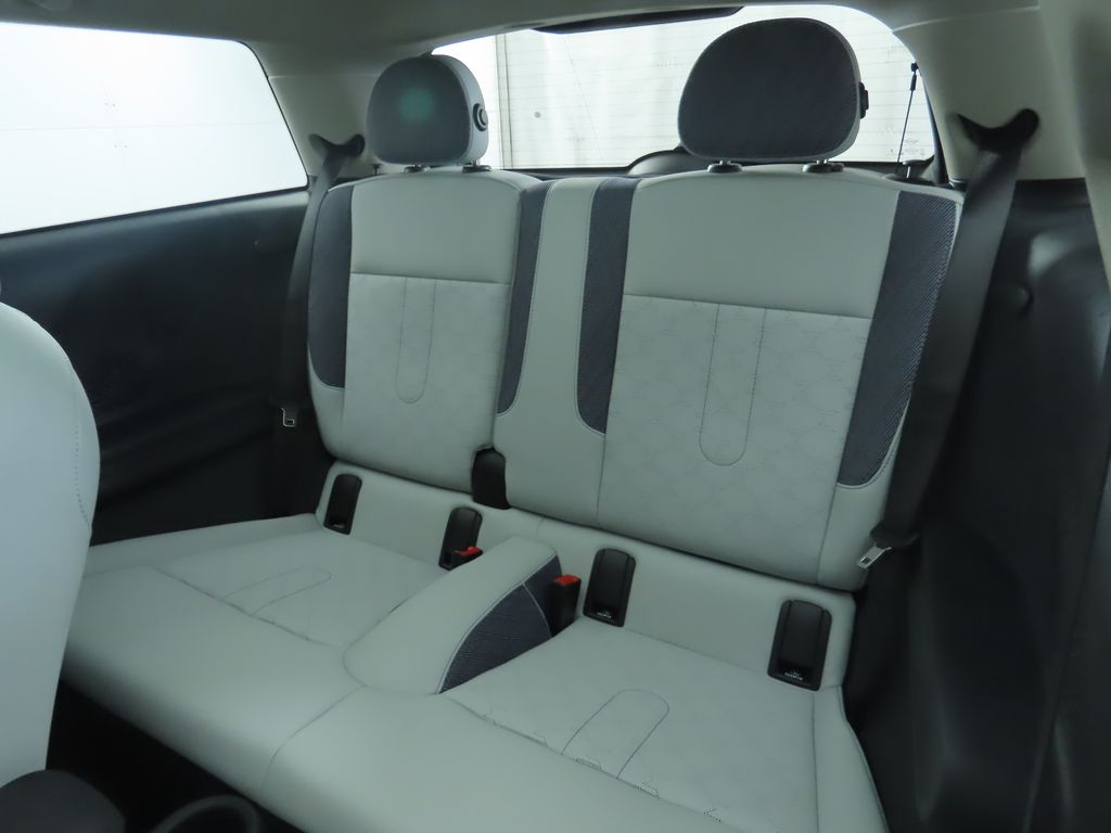 2025 Mini Countryman S photo 21