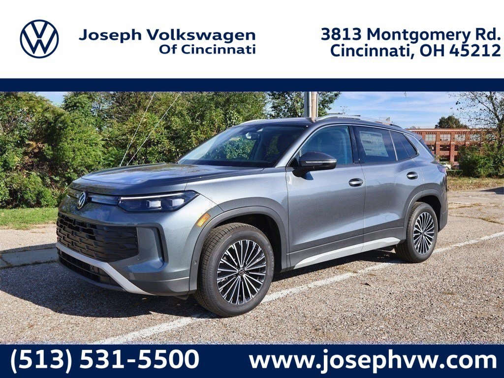 2025 Volkswagen Tiguan S's photo