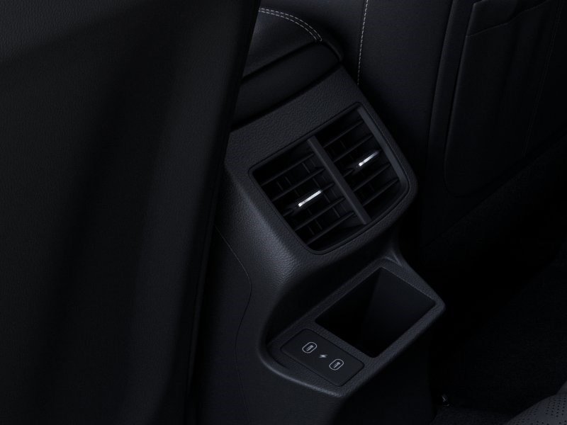 2025 Kia Seltos EX photo 23