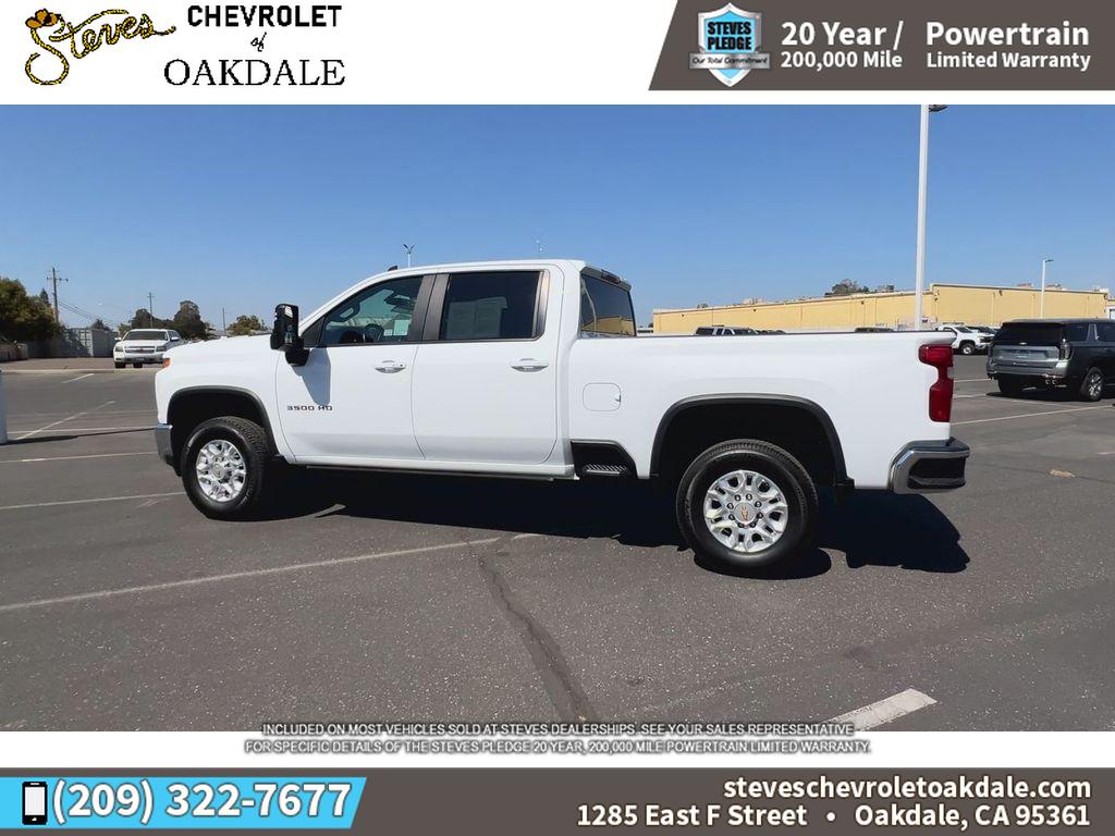 2022 Chevrolet Silverado 3500HD LT photo 7