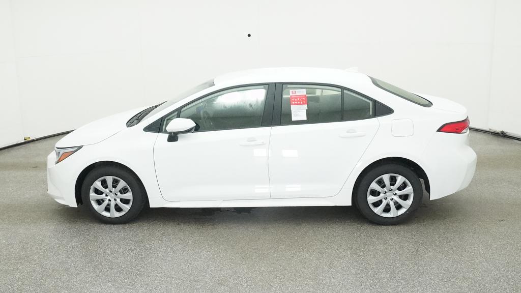 2025 Toyota Corolla Hybrid LE photo 7
