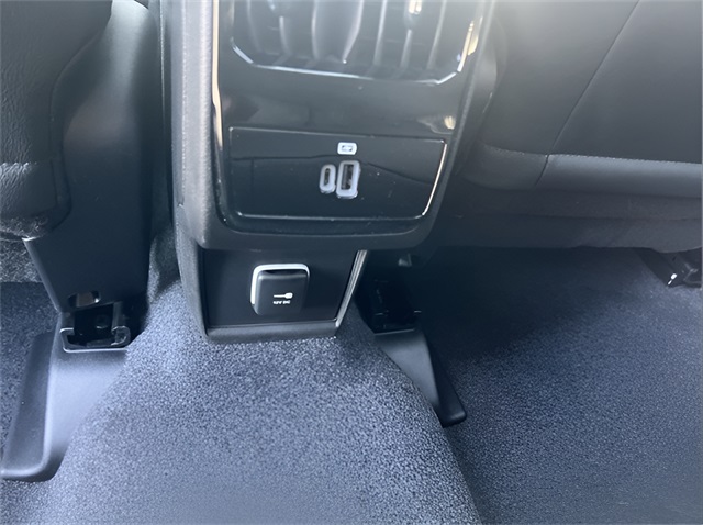 2025 Jeep Compass Latitude photo 22